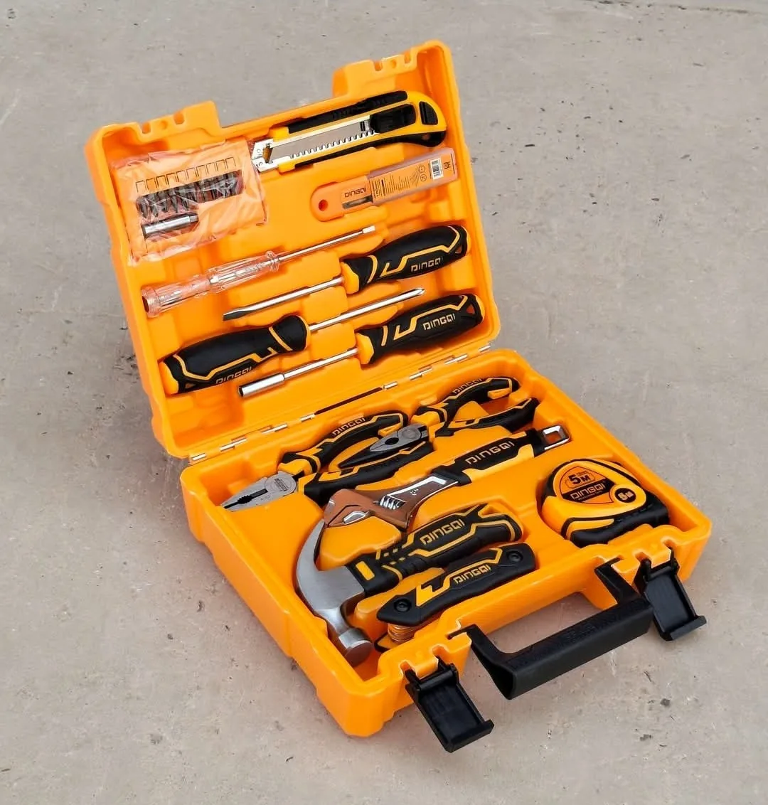 DINGQI 30-piece tool kit